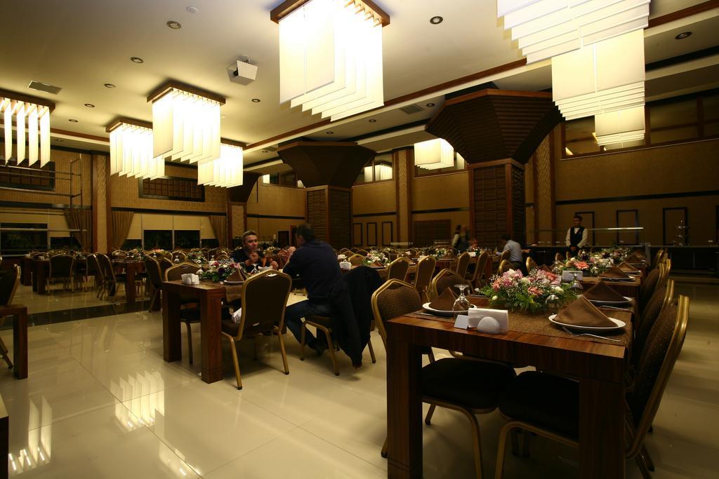 Bozuyuk Grand Cali Hotel מראה חיצוני תמונה