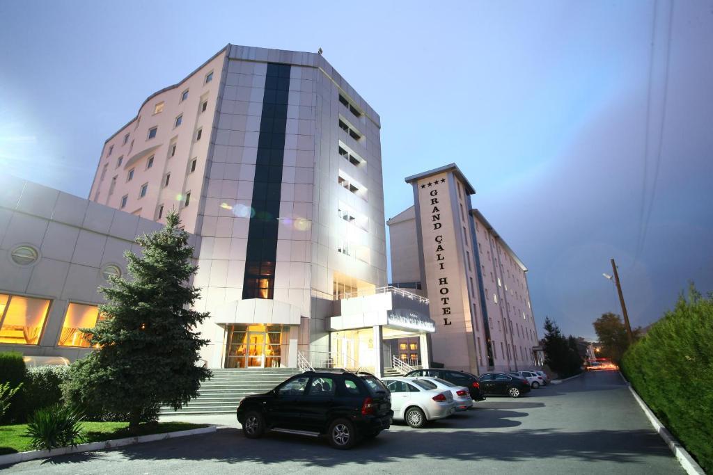 Bozuyuk Grand Cali Hotel מראה חיצוני תמונה